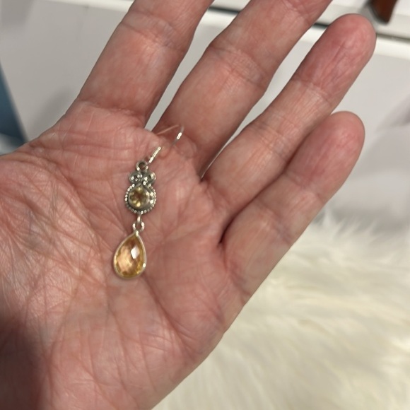 New citrine stone 925 Sterling dangle earrings - Picture 3 of 3
